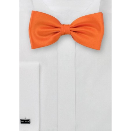 Orange bow tie  -  Solid color bow tie in orange color