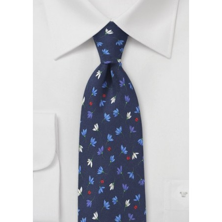 Playful Floral Tie in Navy