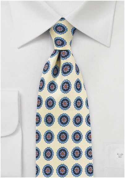 Classic Medallion Print Tie in Cream