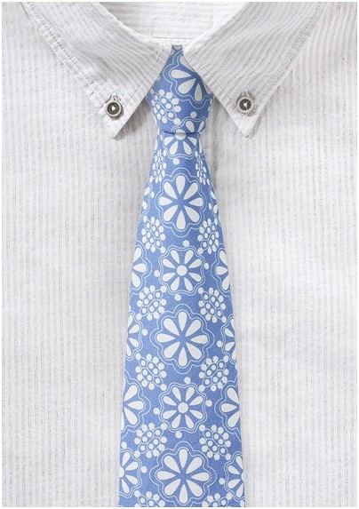 Pale Blue Floral Lace Cotton Tie