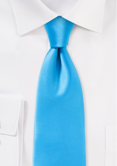 Summer Necktie in Solid Malibu Blue